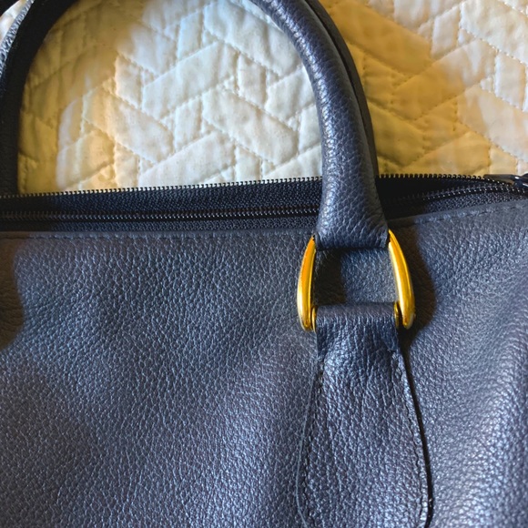 ✨VINTAGE✨ Crouch & Fitzgerald Italian leather handbag, Navy blue with gold - Picture 1 of 6
